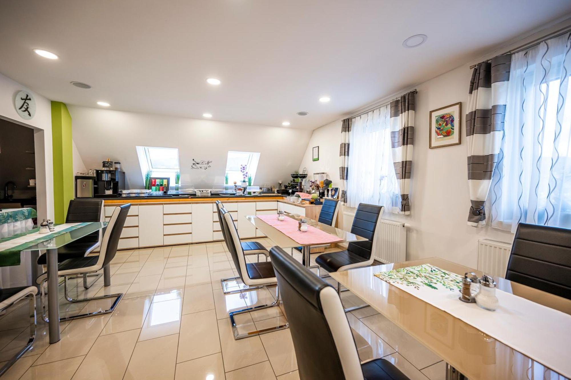 Die Schlafstube - Bed & Breakfast Zeltweg Esterno foto