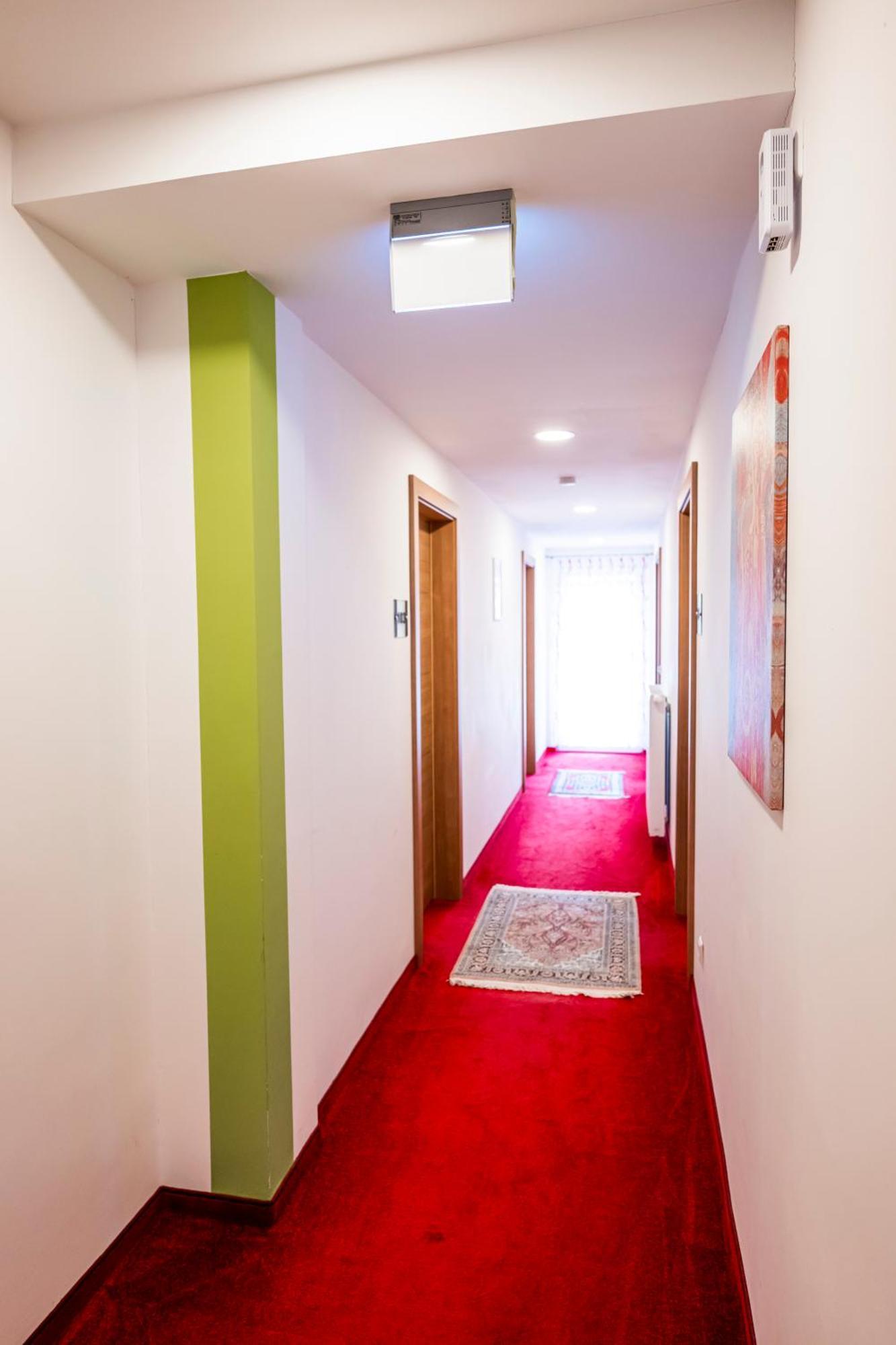 Die Schlafstube - Bed & Breakfast Zeltweg Esterno foto