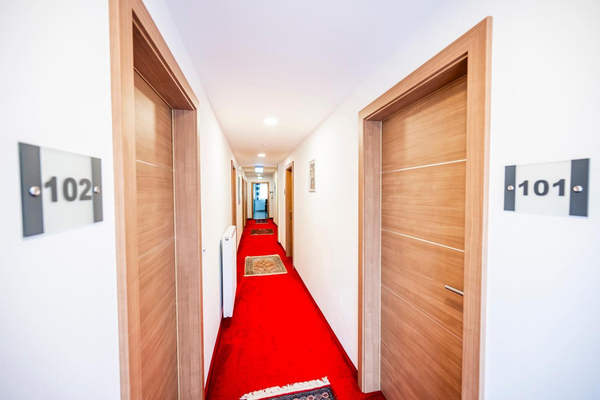 Die Schlafstube - Bed & Breakfast Zeltweg Esterno foto