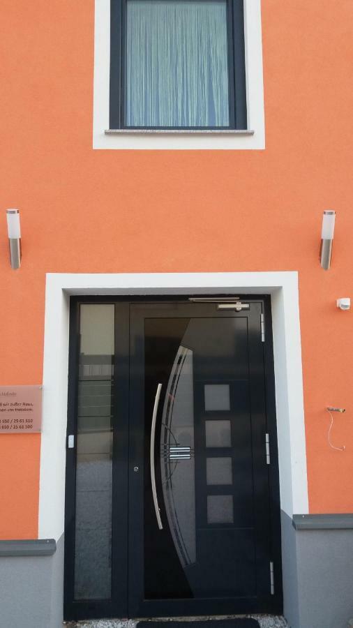 Die Schlafstube - Bed & Breakfast Zeltweg Esterno foto
